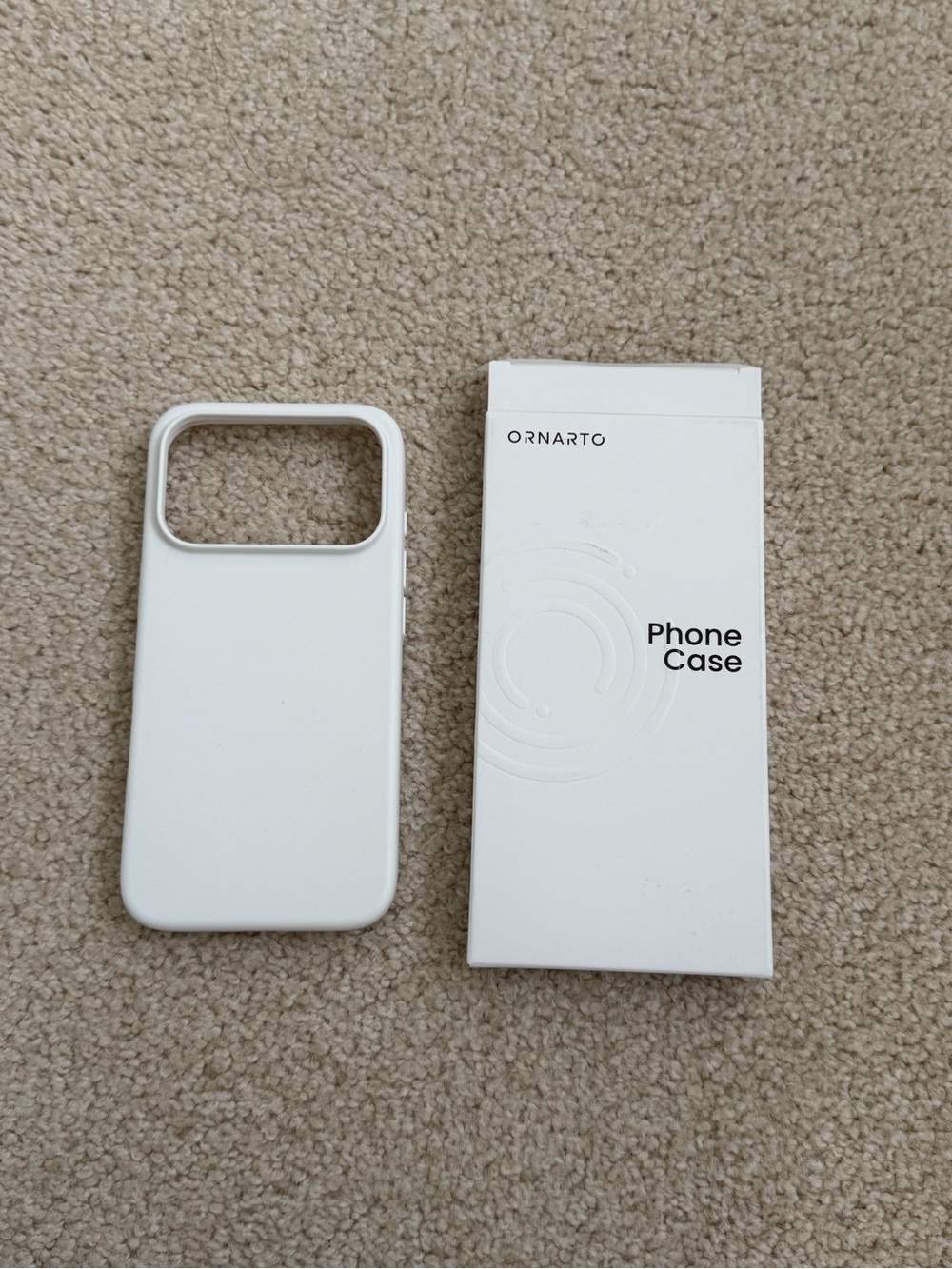 ORNARTO White Silicone Phone Case / iPhone 17 Pro